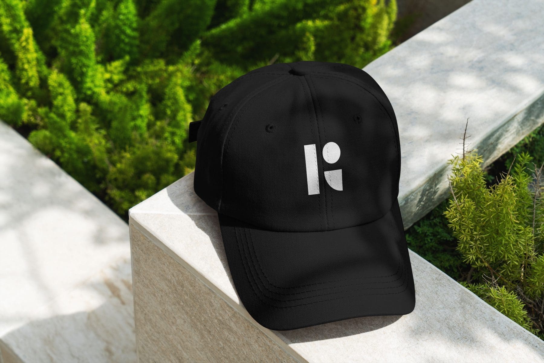 WordPress maintenance - free Reliable hat